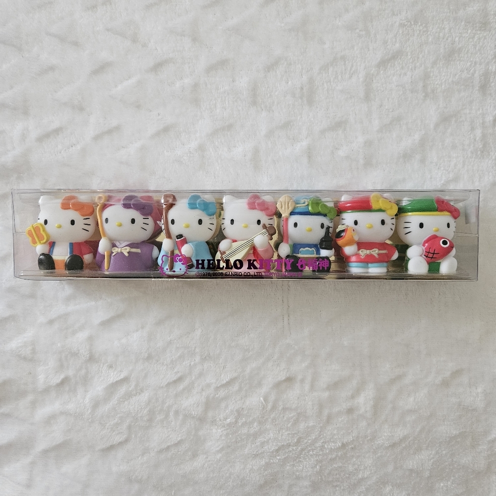 Hello Kitty 7 Gods Of Fortune Mini Figures 2008 Collectible